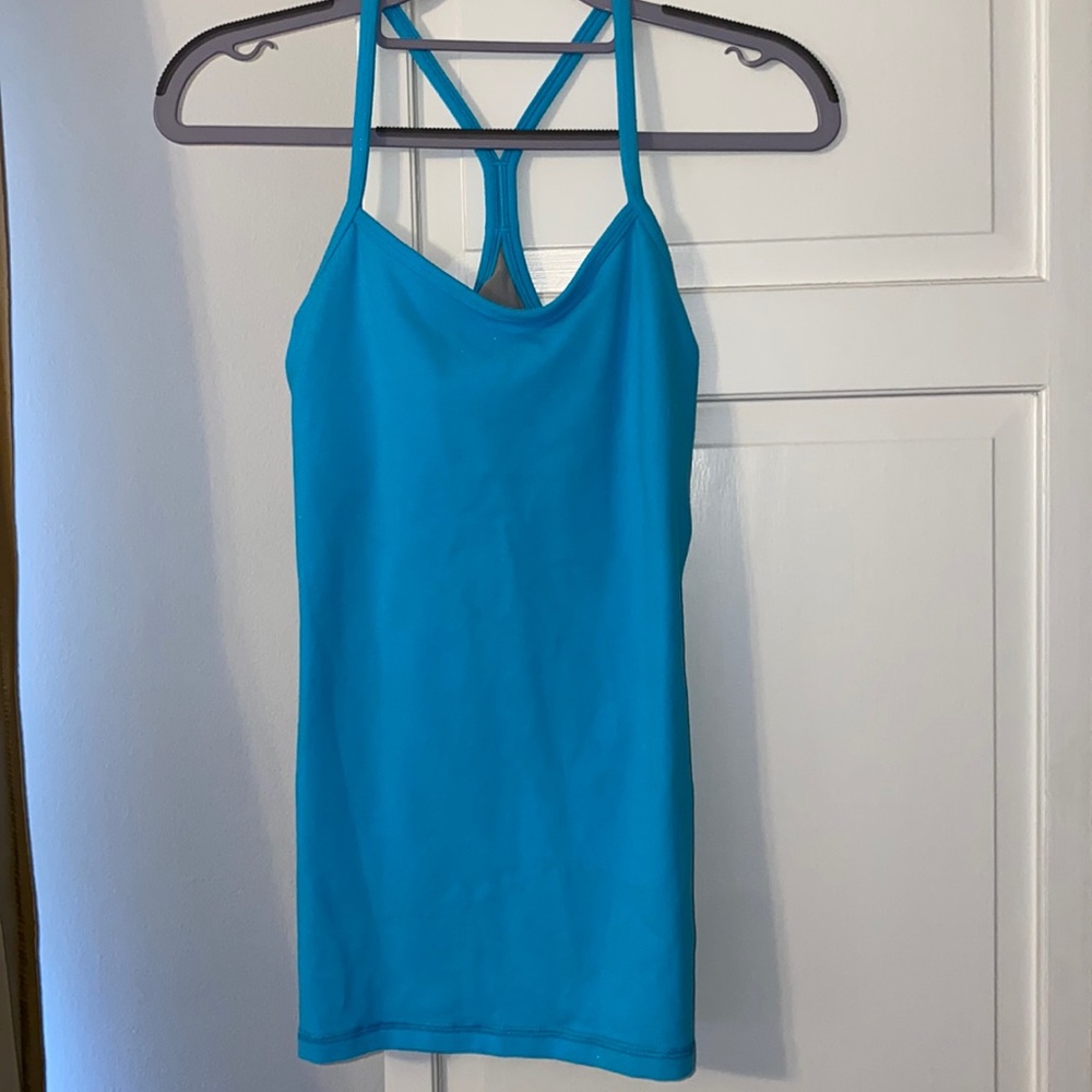Lululemon Power Y Tank. Blue. Built in bra with no pads